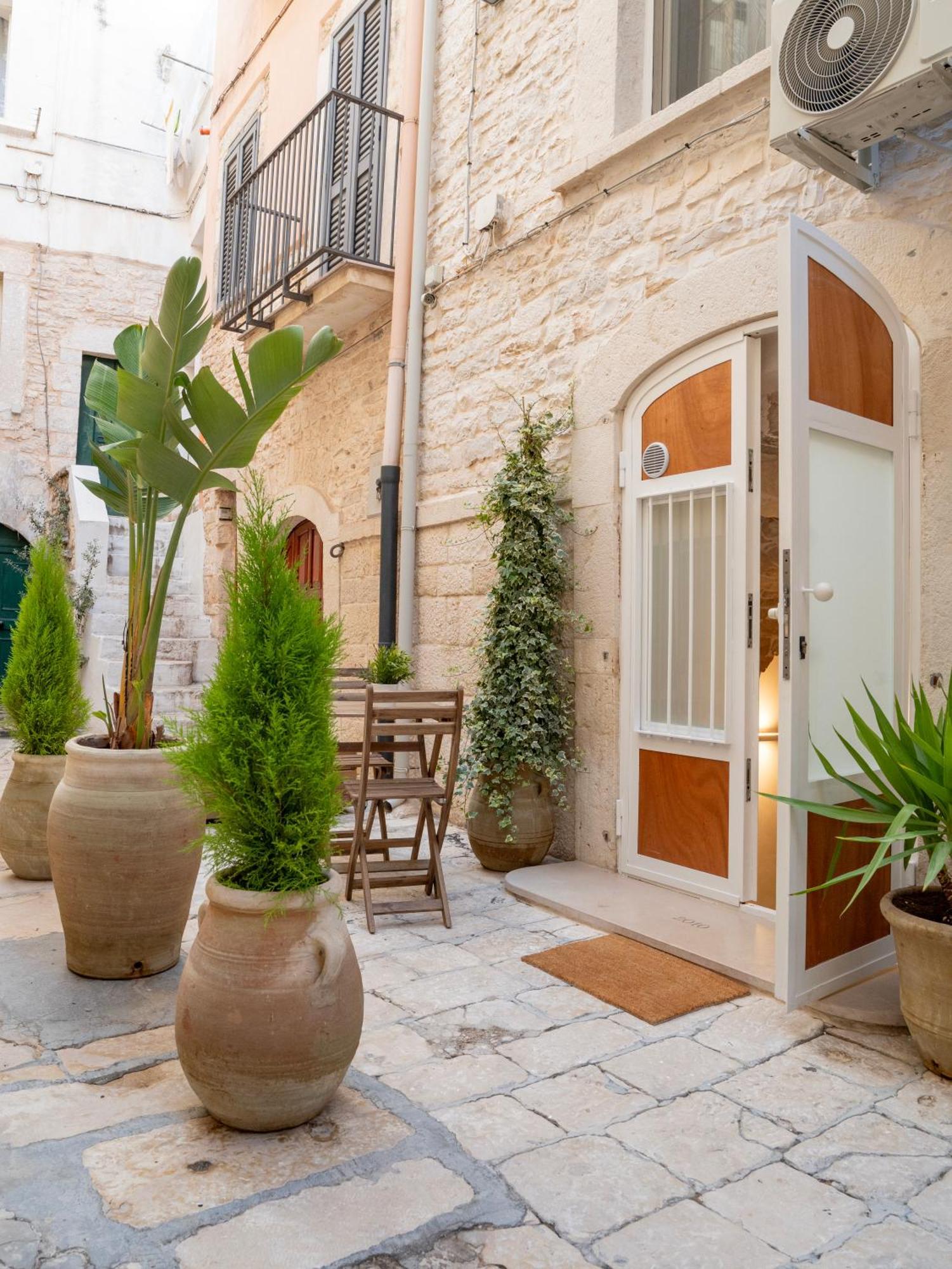 Hotel Dimora Corte Sant Angelo Bitonto Esterno foto